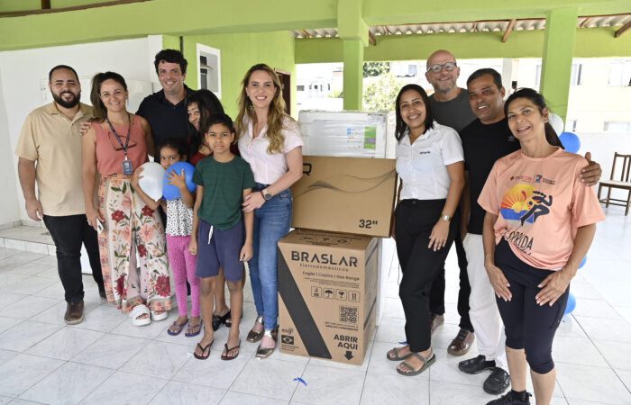 Vitória entrega casas reformadas na Ilha do Príncipe e chega a 328 famílias atendidas