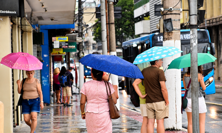 Previsão do tempo: Chuva e frio continuam no Espírito Santo nesta quarta-feira