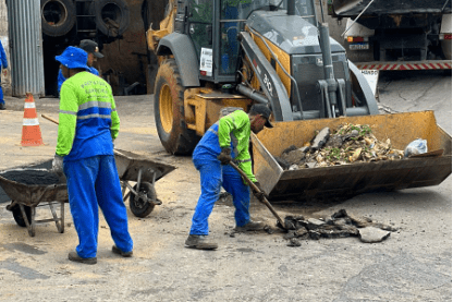 Secretaria de Serviços e de Obras realizaram grande mutirão no bairro Nova Rosa da Penha
