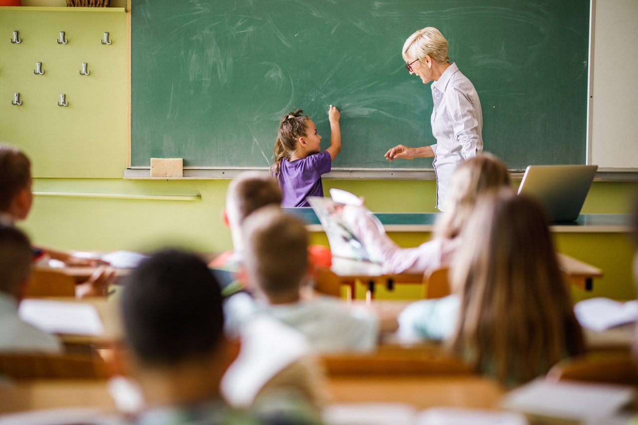 Prefeitura abre processo seletivo para agente administrativo para atuação nas unidades de ensino do munícipio