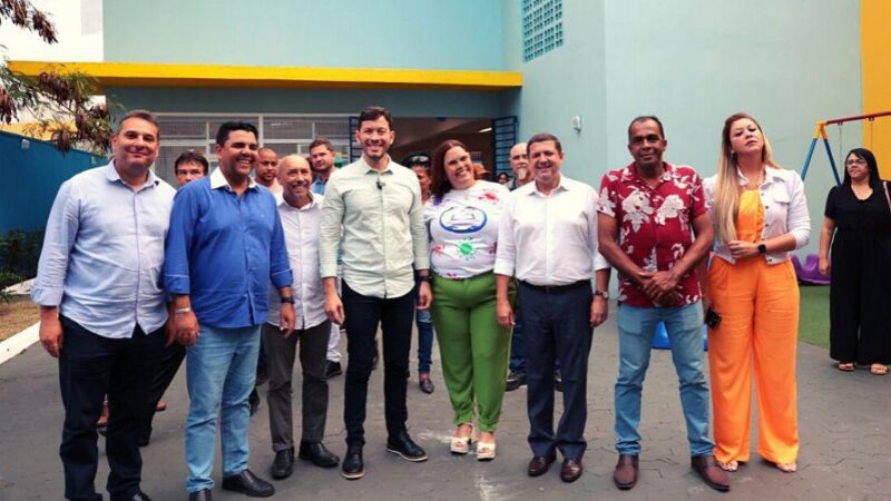 Arnaldinho Borgo realiza a entrega da escola de Educação Infantil a ​Comunidade de Divino ES