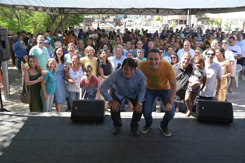 Prefeito de Vitória assina ordem de serviço para a construção de mais um escola de ensino infantil