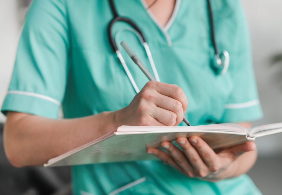 Prefeitura de Cariacica vai fazer contratação temporária de enfermeiros