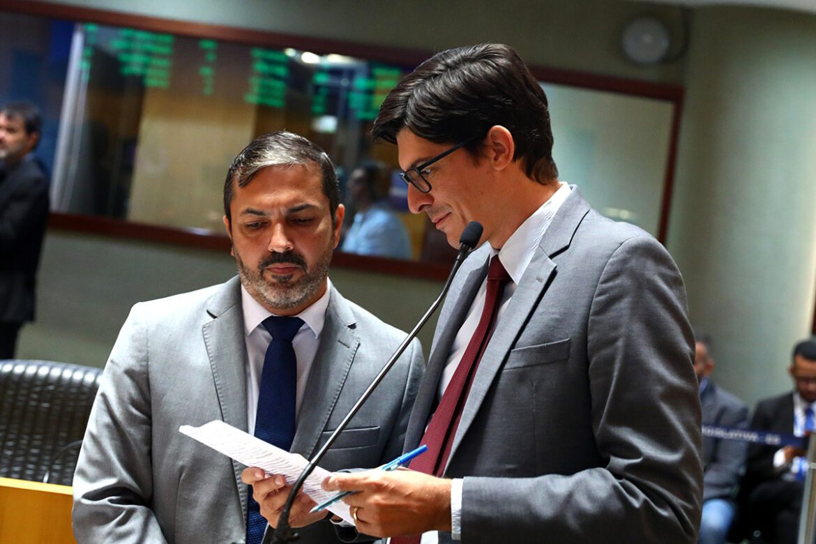 Deputados estaduais debatem a instalação obrigatória de câmeras em escolas particulares