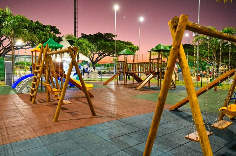 Praça do Hi-Fi é revitalizada com a inauguração do novo Parque Kids, oferecendo mais lazer e diversão
