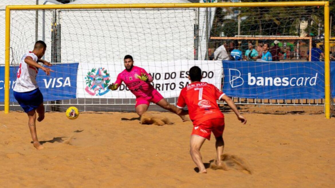 Seleções de Vitória participam do torneio Estadual de Beach Soccer neste final de semana