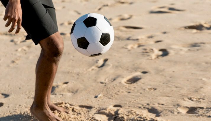 Partida eletrizante da Seleção de Viana na Arena Praia da Costa agita o Campeonato Estadual de Beach Soccer