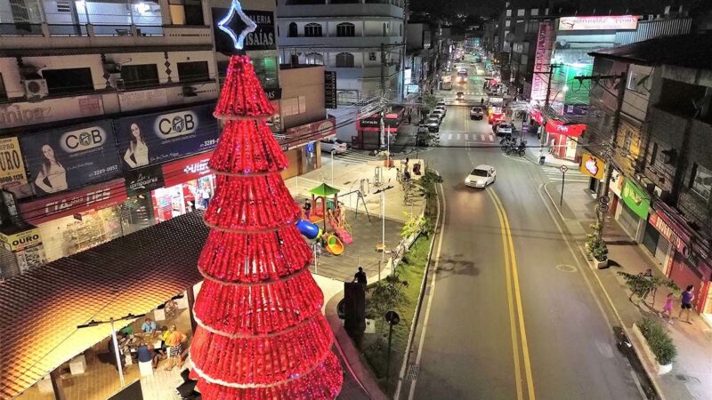 Magia do Natal: Cariacica se enche de luz e decoração para o Natal Luz 2023