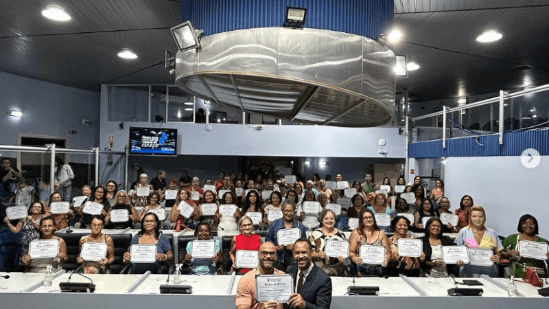 Sessão solene em Homenagem às Guerreiras da Prainha