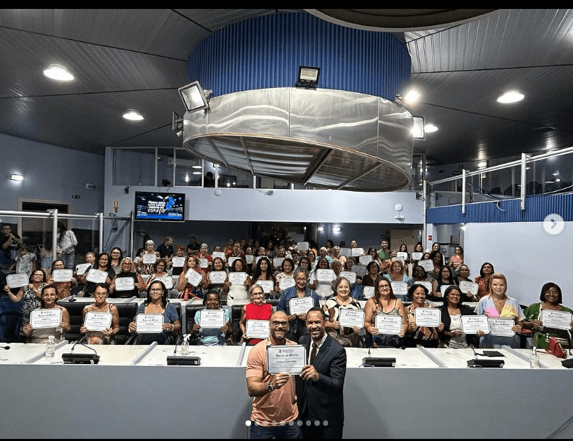 Sessão solene em Homenagem às Guerreiras da Prainha