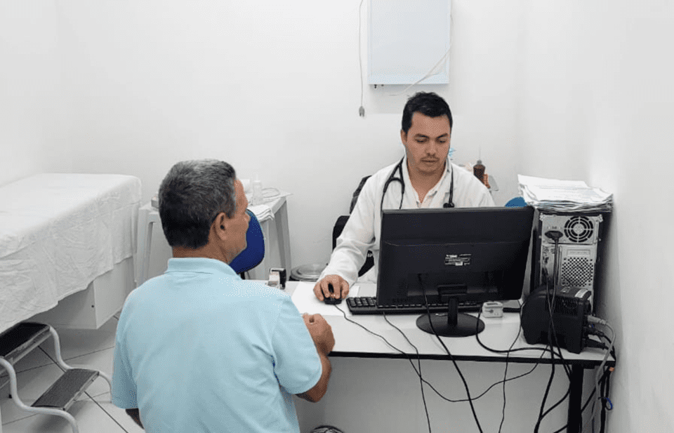 Ação de Saúde Beneficia Mais de 700 Pessoas em Barra de São Francisco com Consultas e Exames