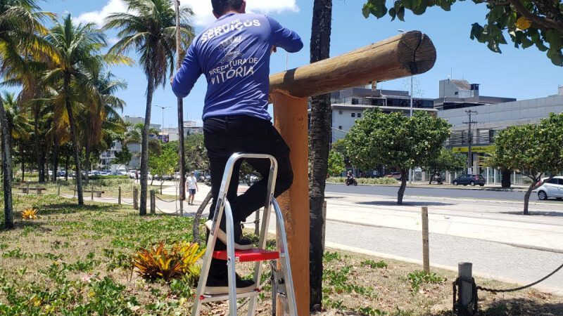 Verão: chuveiros das praias de Vitória recebem manutenção periódica