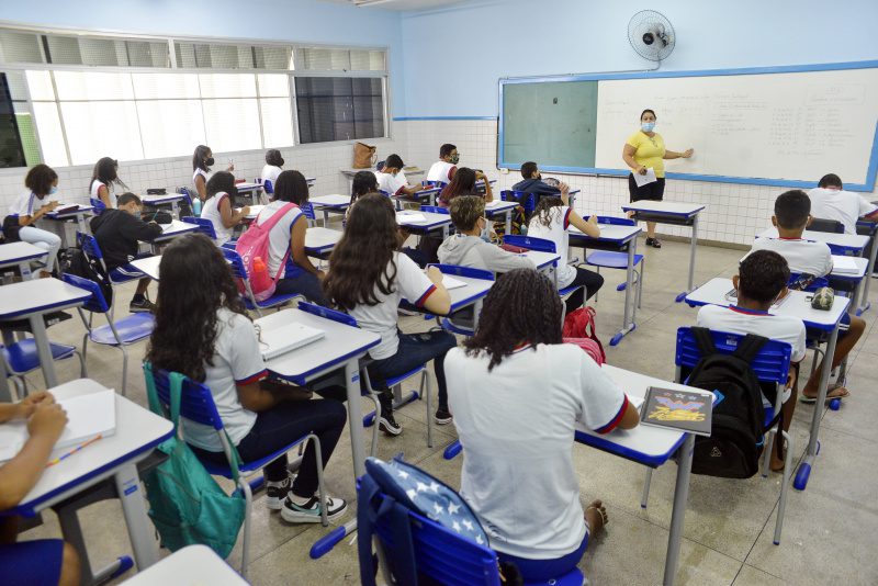 Reforço na Educação: PMV Convoca 69 Profissionais para o Ano Letivo de 2024