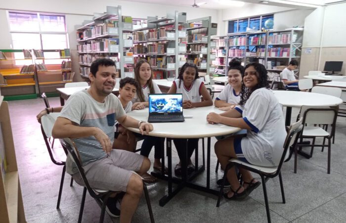 Inovação na Educação: Projeto Gamificado Ensina Análise do Discurso aos Alunos