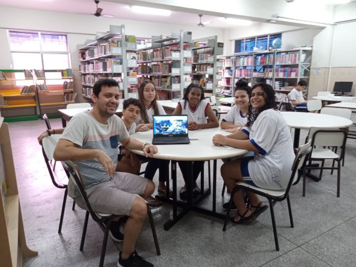 Inovação na Educação: Projeto Gamificado Ensina Análise do Discurso aos Alunos