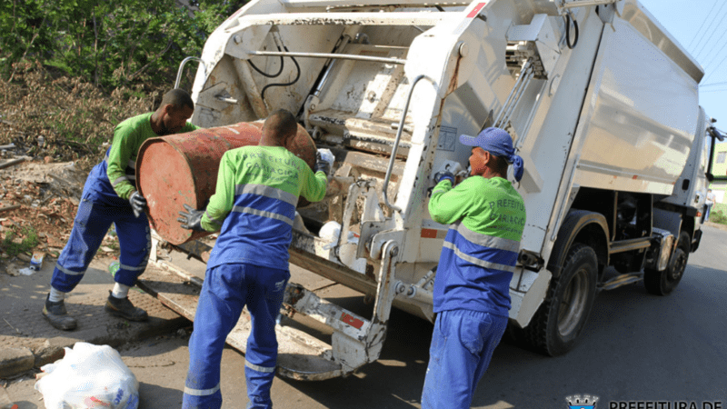 Conscientização: embale o lixo de forma correta para não ferir coletores e catadores de recicláveis