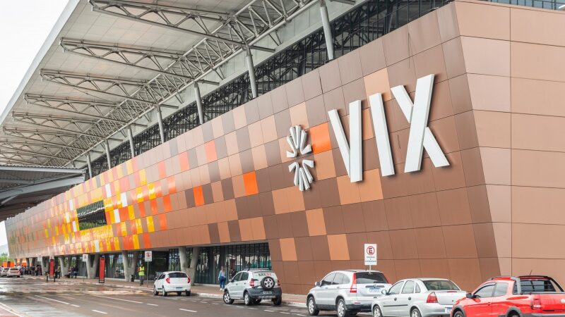 Procon Vitória autua lanchonete do Aeroporto de vitória por cobranças abusivas