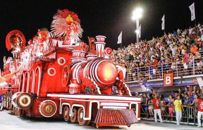 Carnaval 2024: Ensaio técnico aquece os corações dos sambistas capixabas