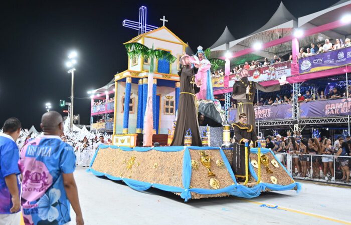 Carnaval: Novo Império traz a riqueza natural e o povo de Barra de São Francisco