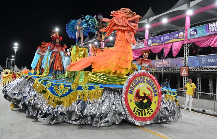 Carnaval: Mocidade Serrana homenageou o povo serrano e sua cidade