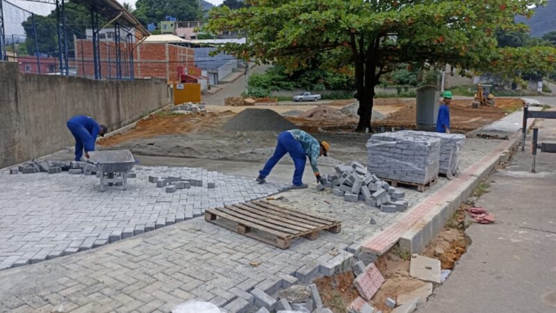 Melhorias continuam por diversos bairros de Cariacica