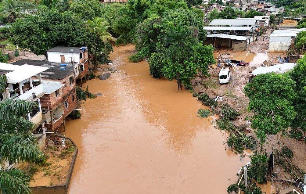 Desvendando o Fenômeno: Meteorologistas Explicam as Fortes Chuvas no Sul do Espírito Santo