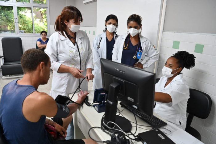 Dengue: Vitória abre salas de hidratação venosa em Maruípe e Conquista