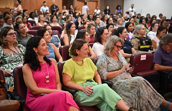 Mês da Mulher: PMV realiza ação de homenagens às servidoras