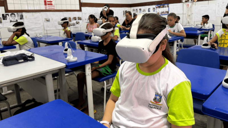 Alunos da Emef Ayrton Senna aprendem sobre consumo consciente e seguro de energia por meio de realidade virtual