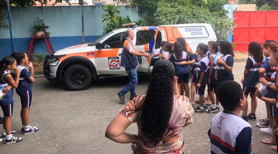 ​Projeto Defesa Civil nas Escolas educa para prevenir desastres