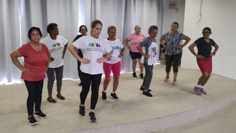 ​Prefeitura oferece para idosos vagas em Oficina de Dança Criativa