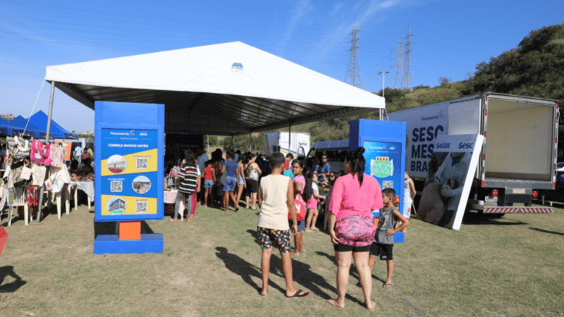 Adoção de pets e serviço do CadÚnico são oferecidos na Caravana Sesc