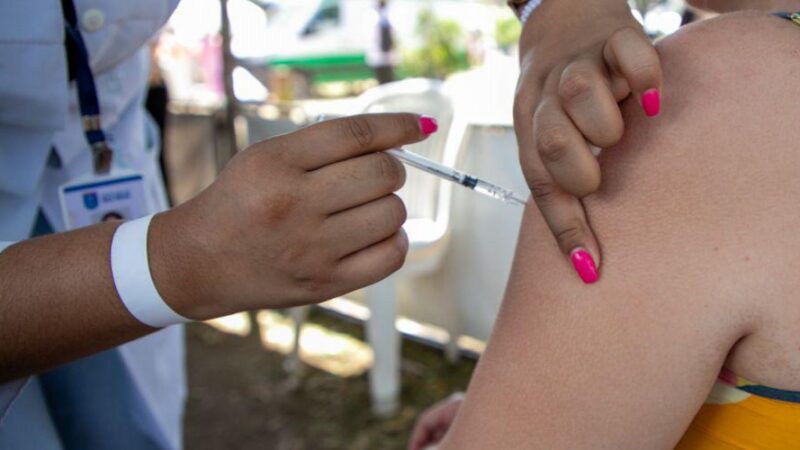 ​Vacinação contra gripe em Itapuã e Ilha das Flores nesta terça-feira