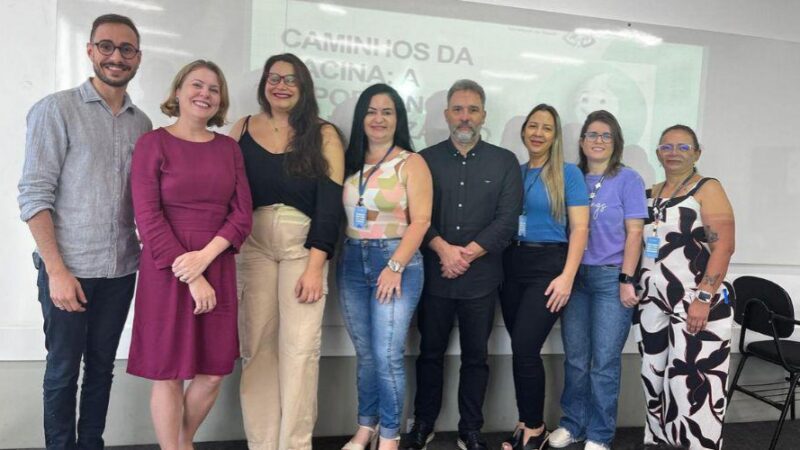 ​Vacinadores de Vila Velha participam de curso com ações teóricas e práticas