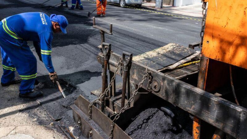 ​Rua da feira de Aribiri recebe Programa Asfalto Novo