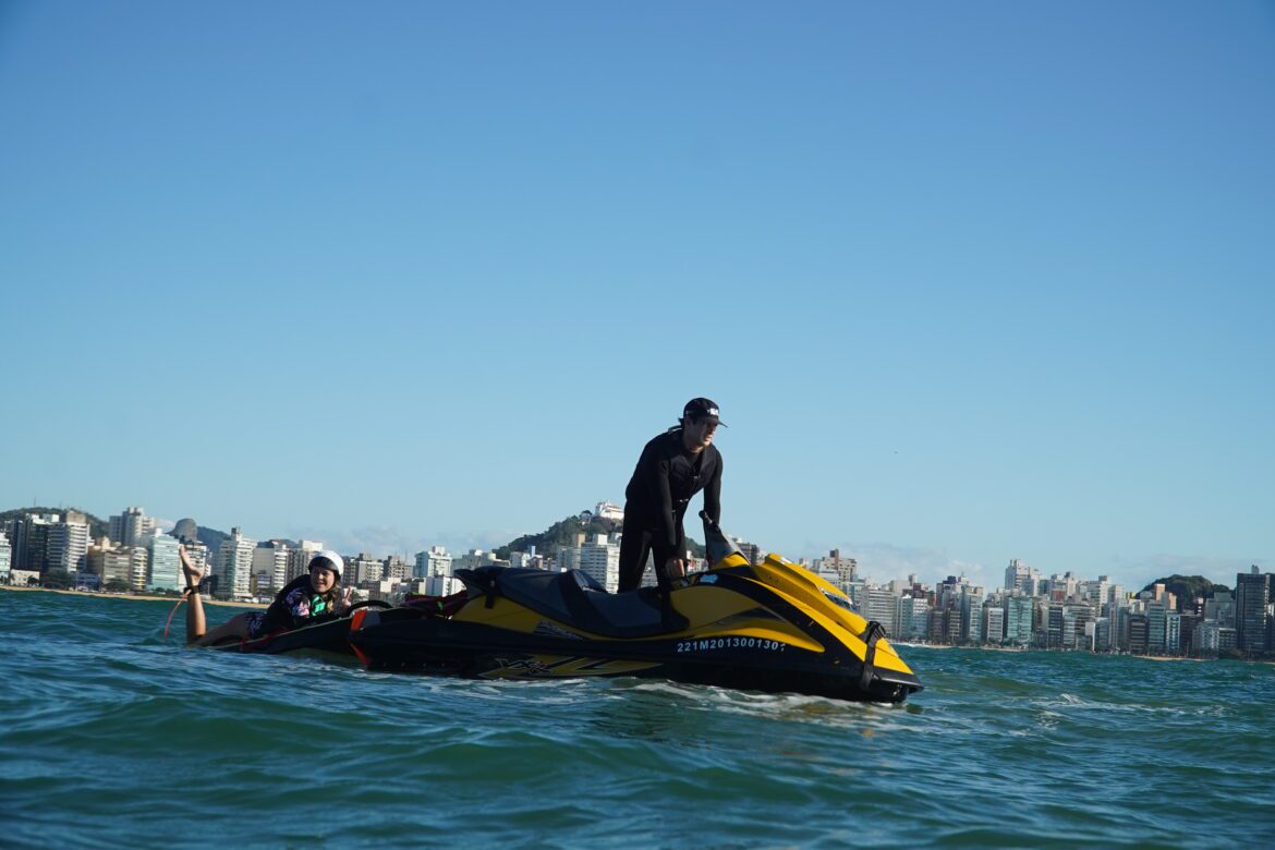 Brasil Surf Girls Visita o Espírito Santo e Domínio Corporal Apresenta Alguns dos Diamantes Capixabas