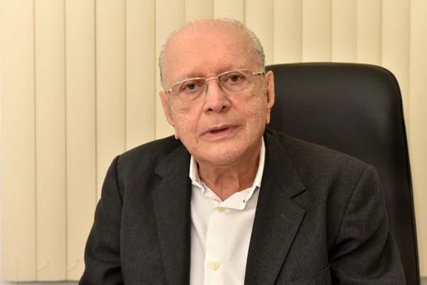 Ex-governador do Espírito Santo, Max Mauro morre aos 87 anos