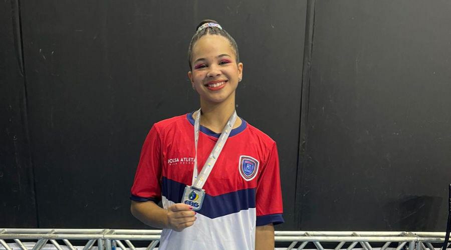 Atleta de Vila Velha se destaca no Campeonato Brasileiro de Ginástica Rítmica