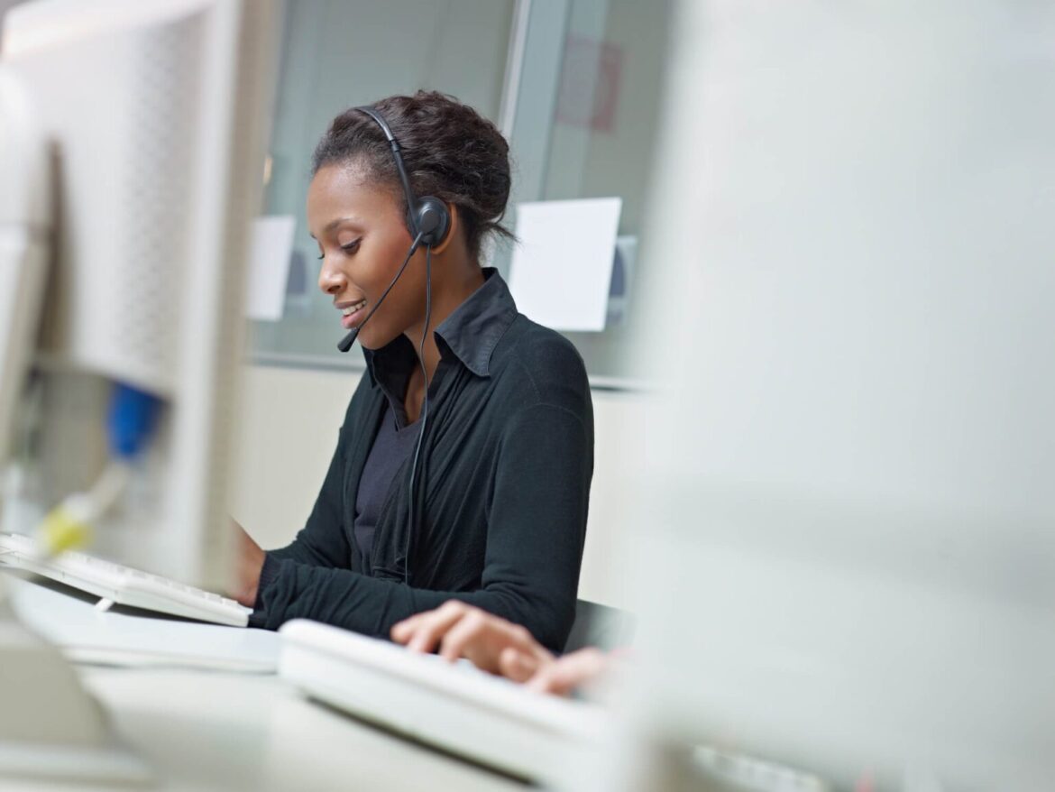 Empresa anuncia 100 vagas para Operadores de Call Center em Vila Velha